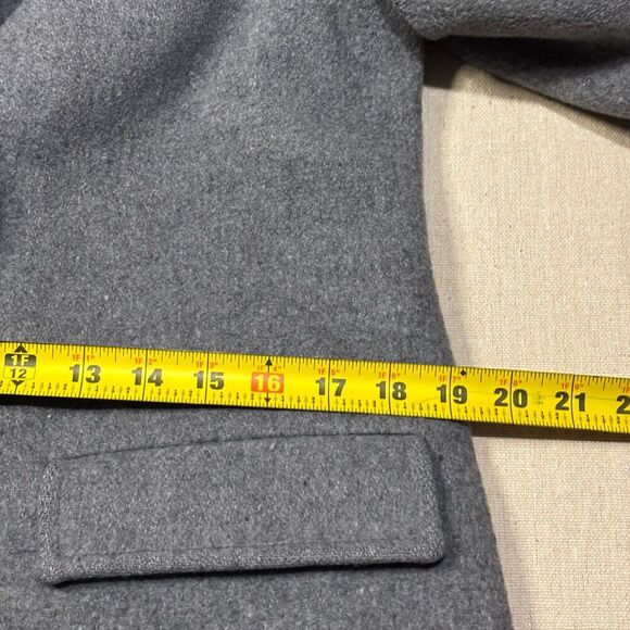 Vintage Pendelton Wool Overcoat Jacket Satin Lined ButtonUp Made In USA Size Med - Picture 6 of 7